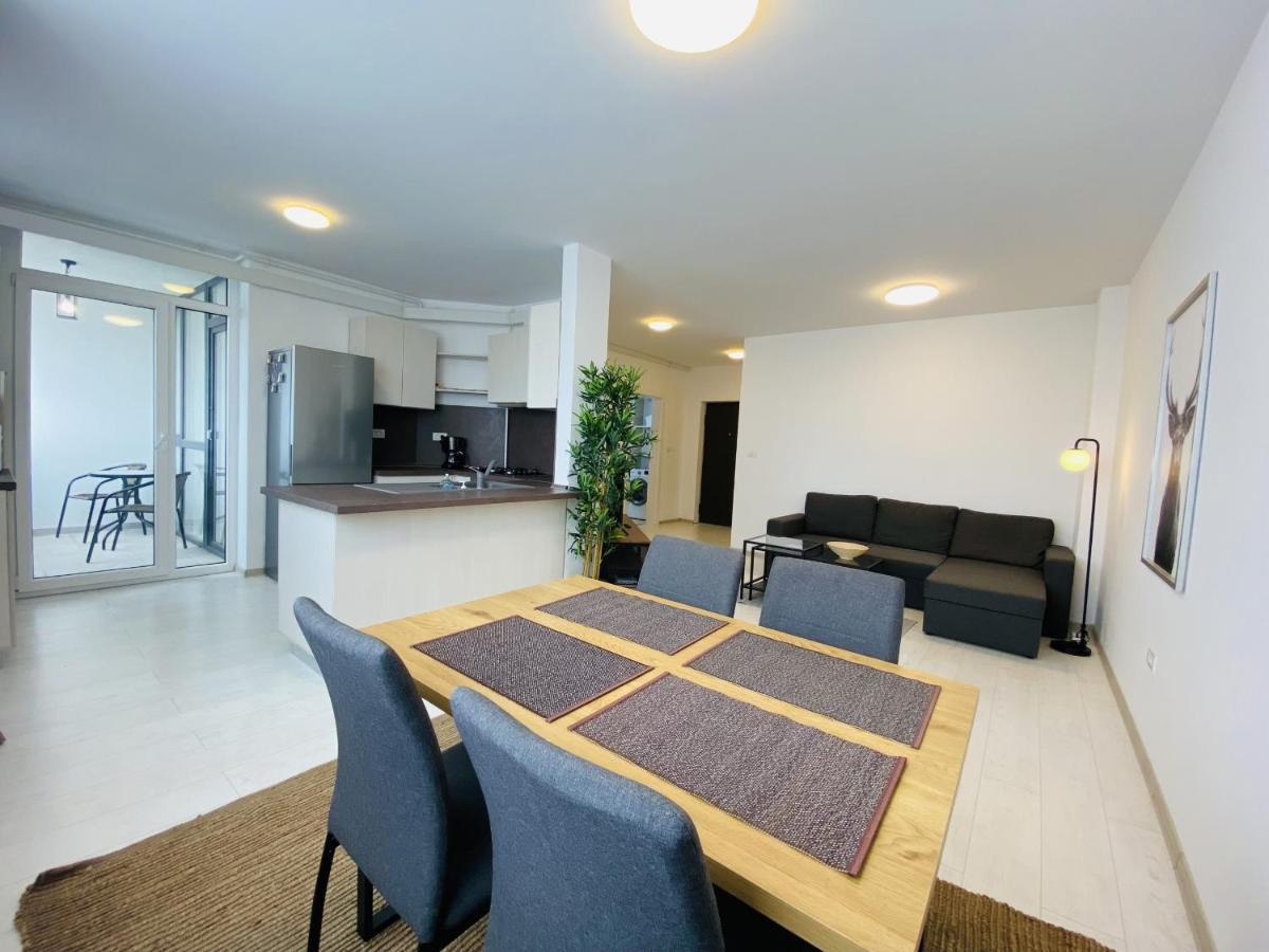 Charming Flat In With Balcony Panoramic View Apartment
